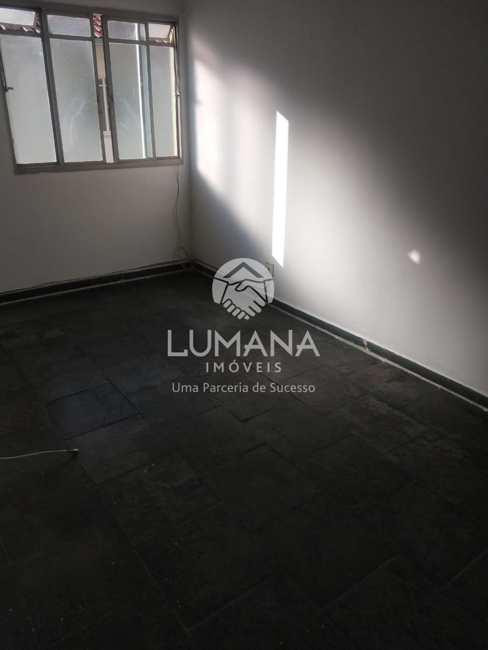 PRÓXIMA A AV. PEDRO I