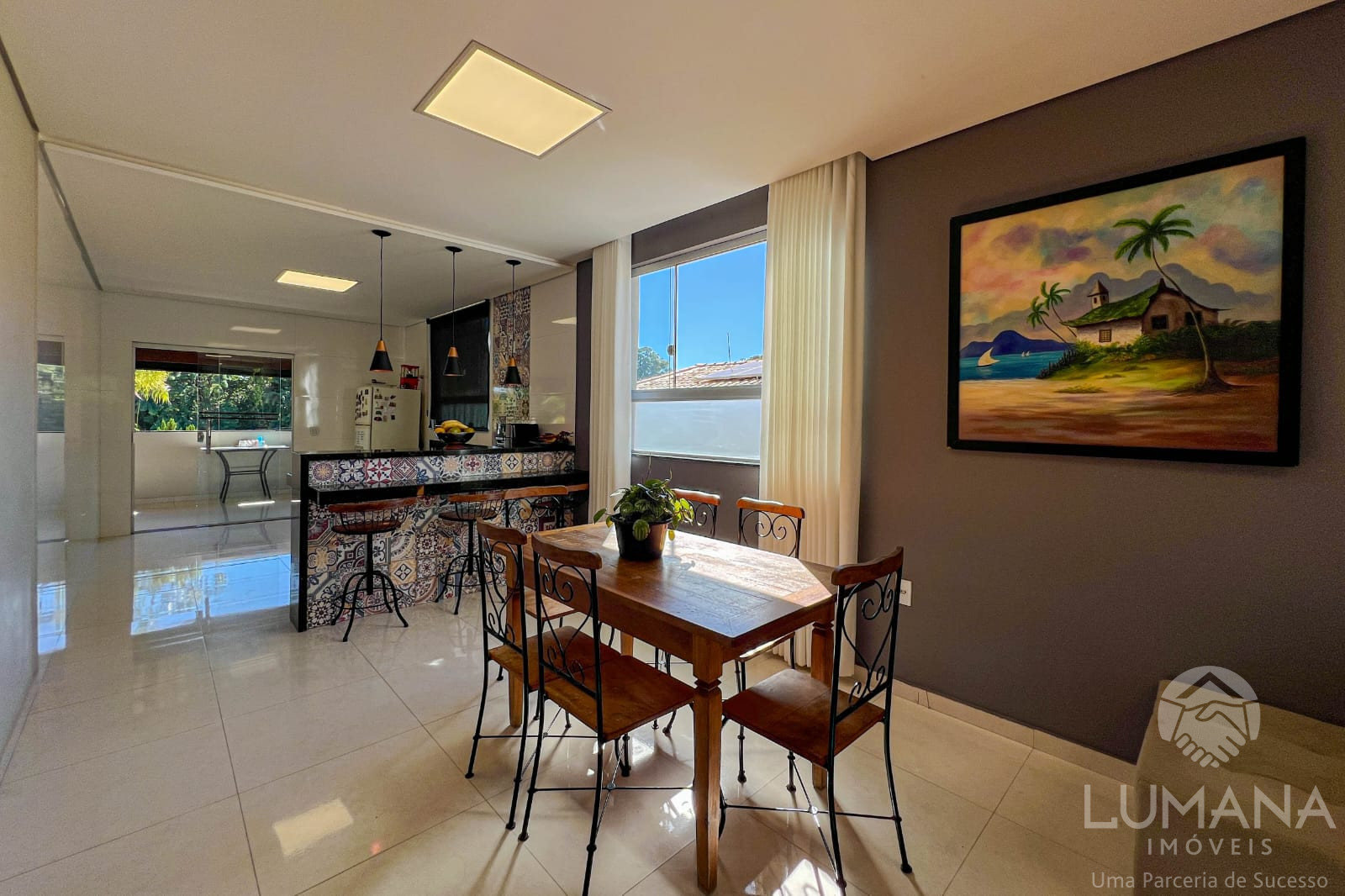 CASA NO RECANTO DA LAGOA