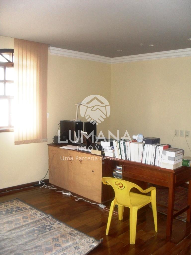 CASA BAIRRO PLANALTO