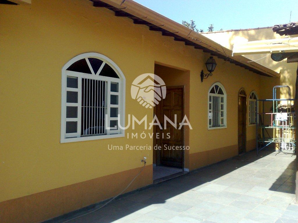CASA CHÁCARA EM BETIM