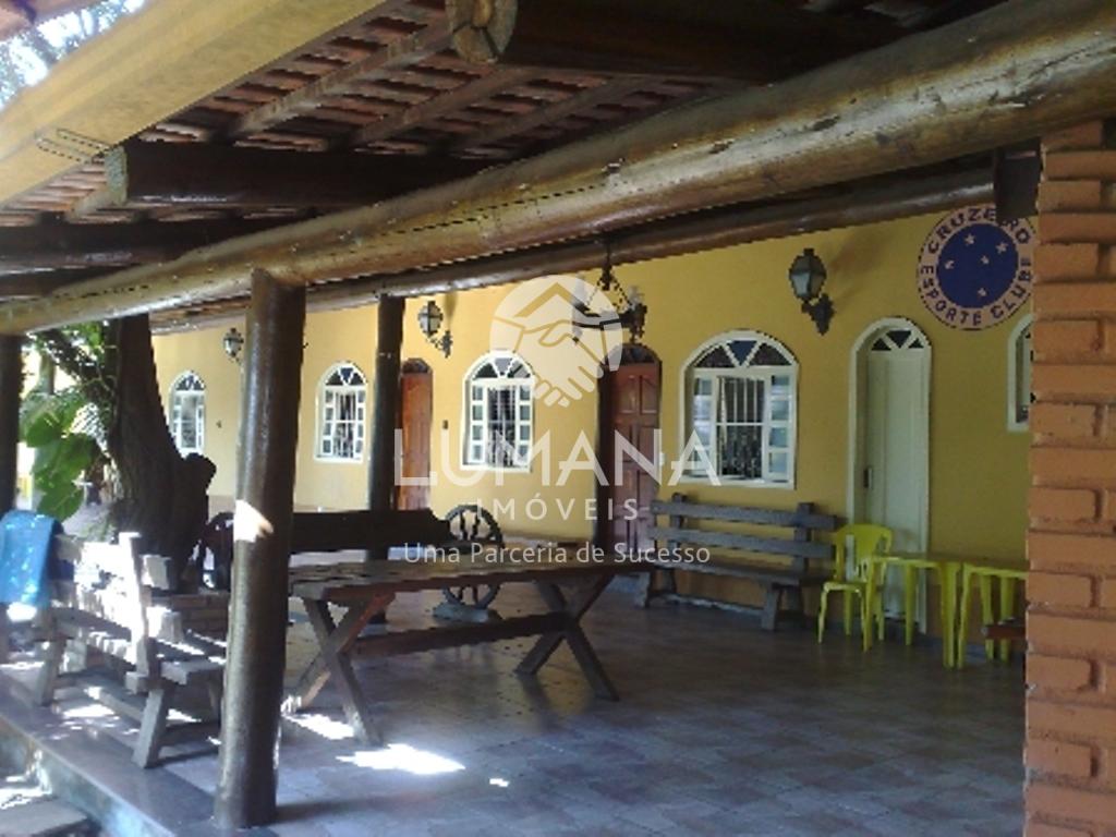 CASA CHÁCARA EM BETIM