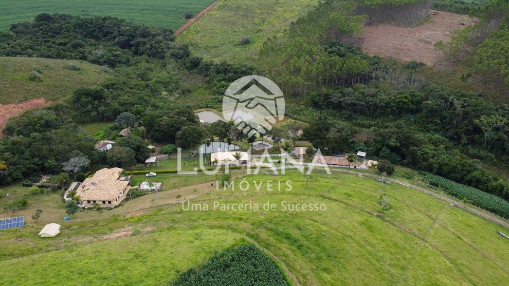 FAZENDA  ENTRE RIOS DE MINAS