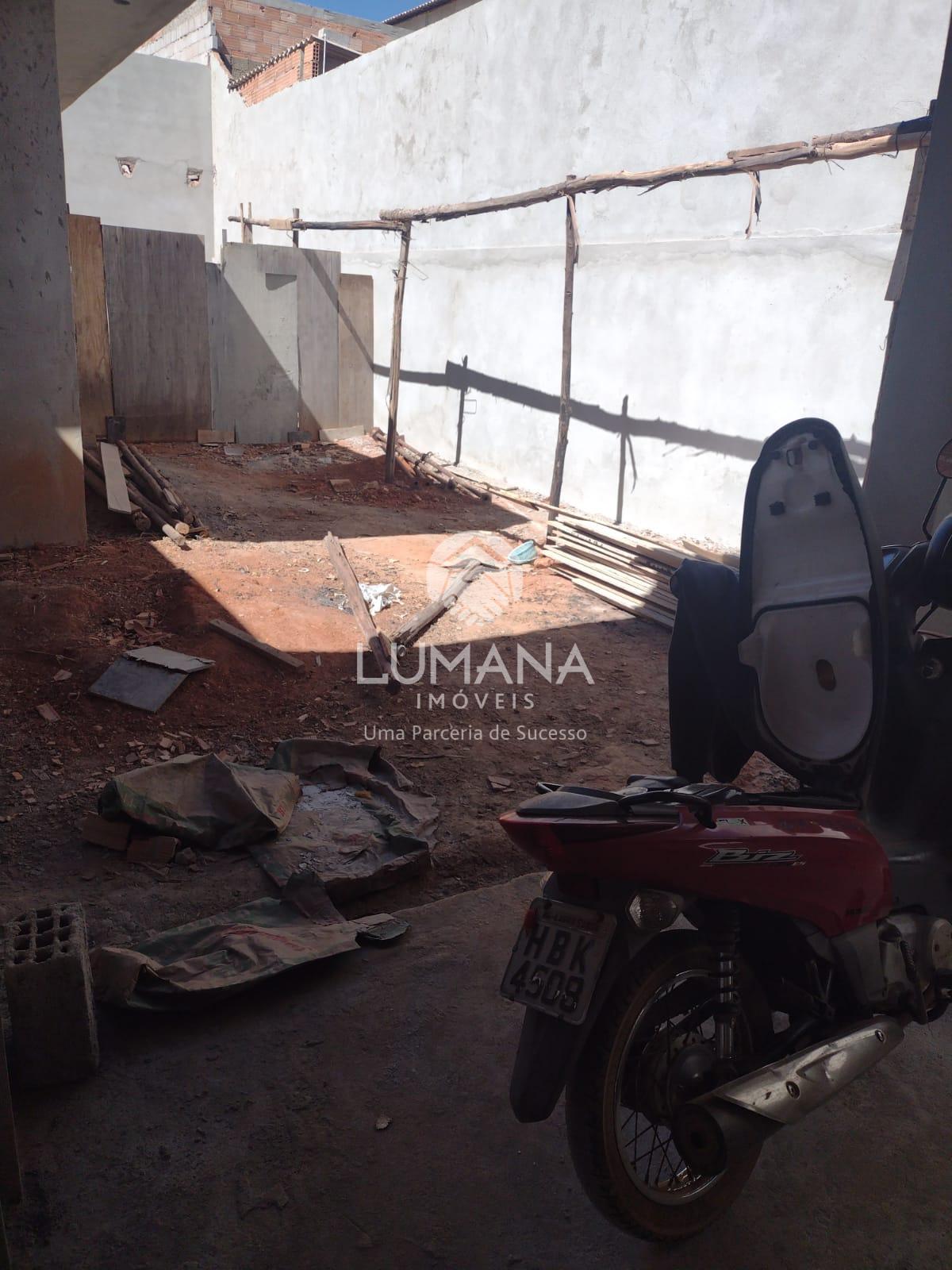 Casa em Construção