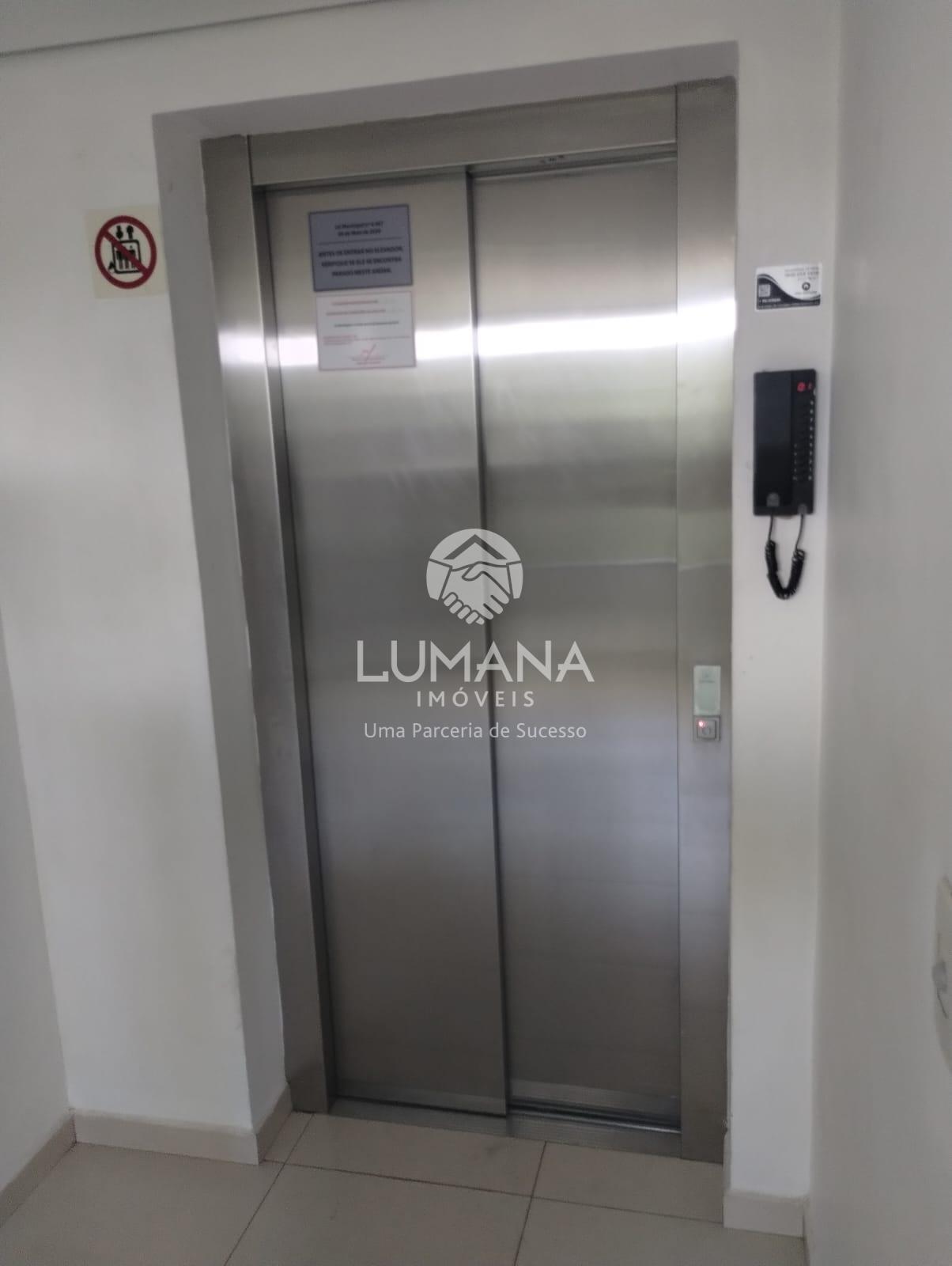 Apartamento c/varanda