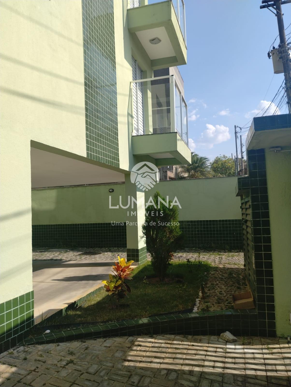 Apartamento c/varanda