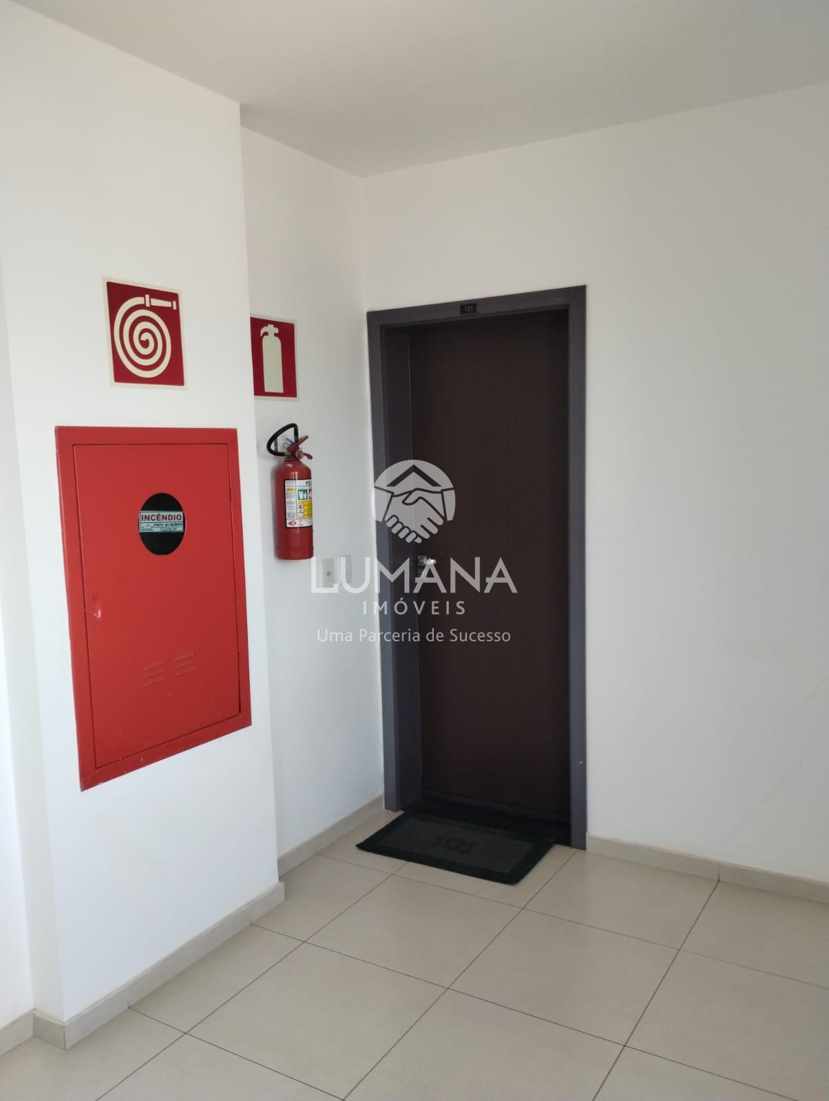 Apartamento c/varanda
