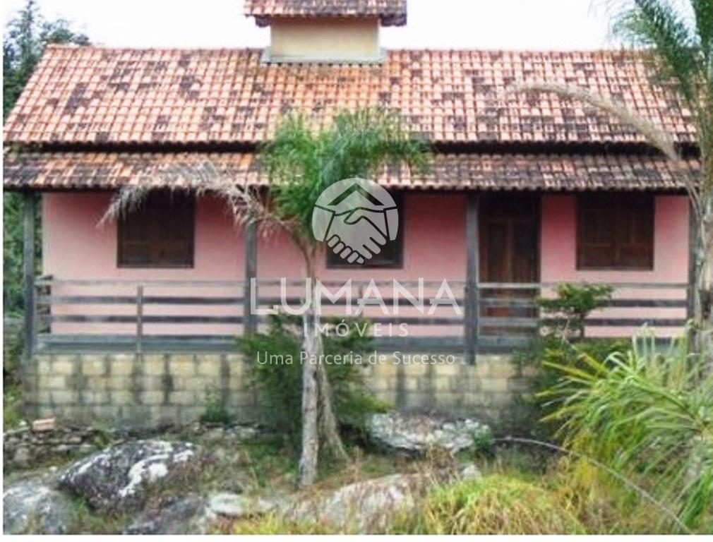 ÁREA NA SERRA DO CIPÓ