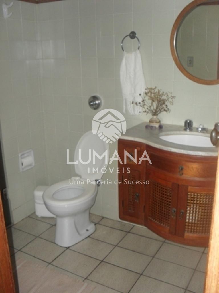 ÁREA  COM CASA NA VÁRZEA