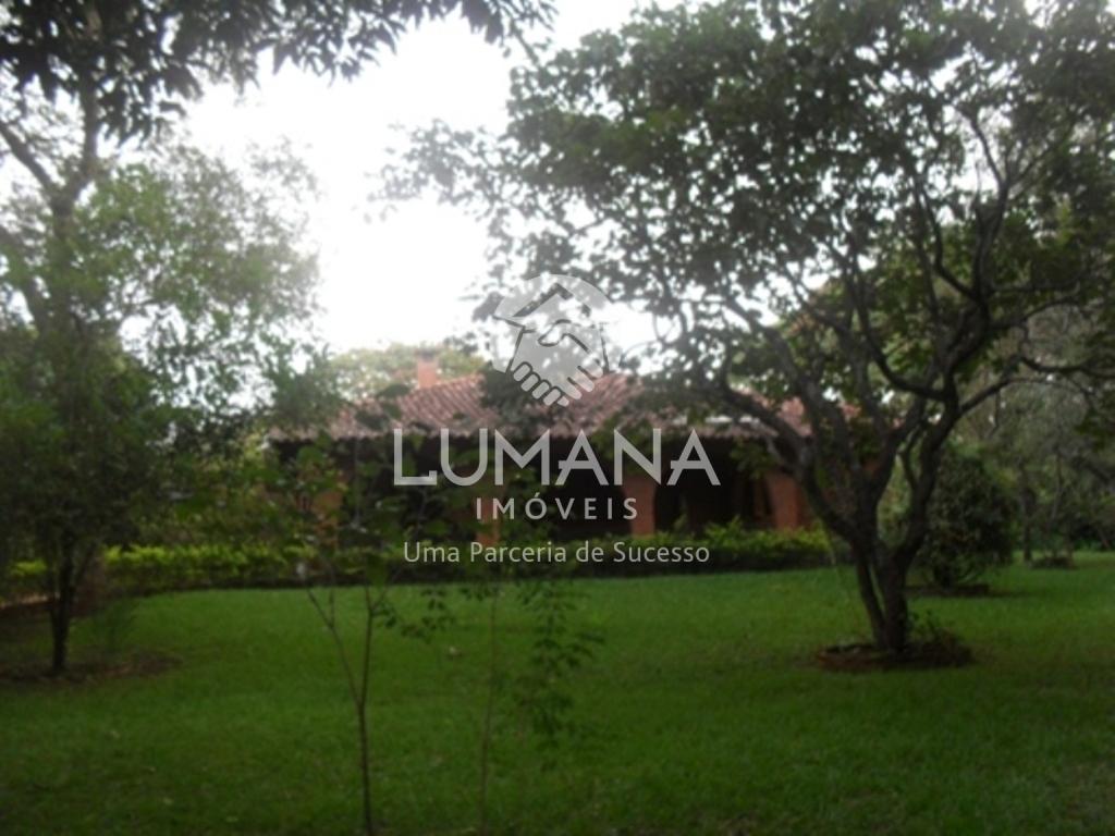 ÁREA  COM CASA NA VÁRZEA