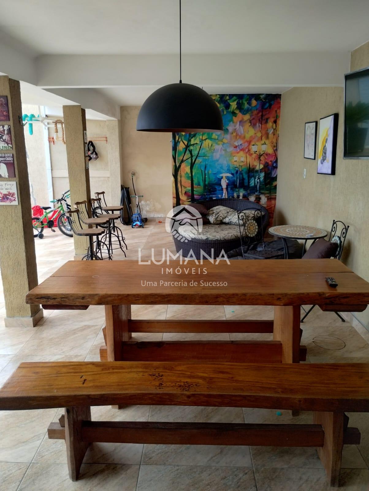 CASA COM PISCINA — foto 38 — São Benedito, Santa Luzia, MG