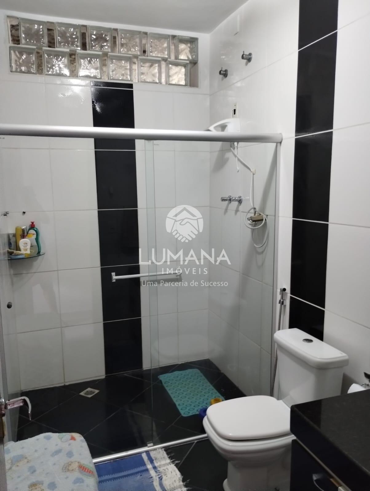 CASA COM PISCINA — foto 15 — São Benedito, Santa Luzia, MG