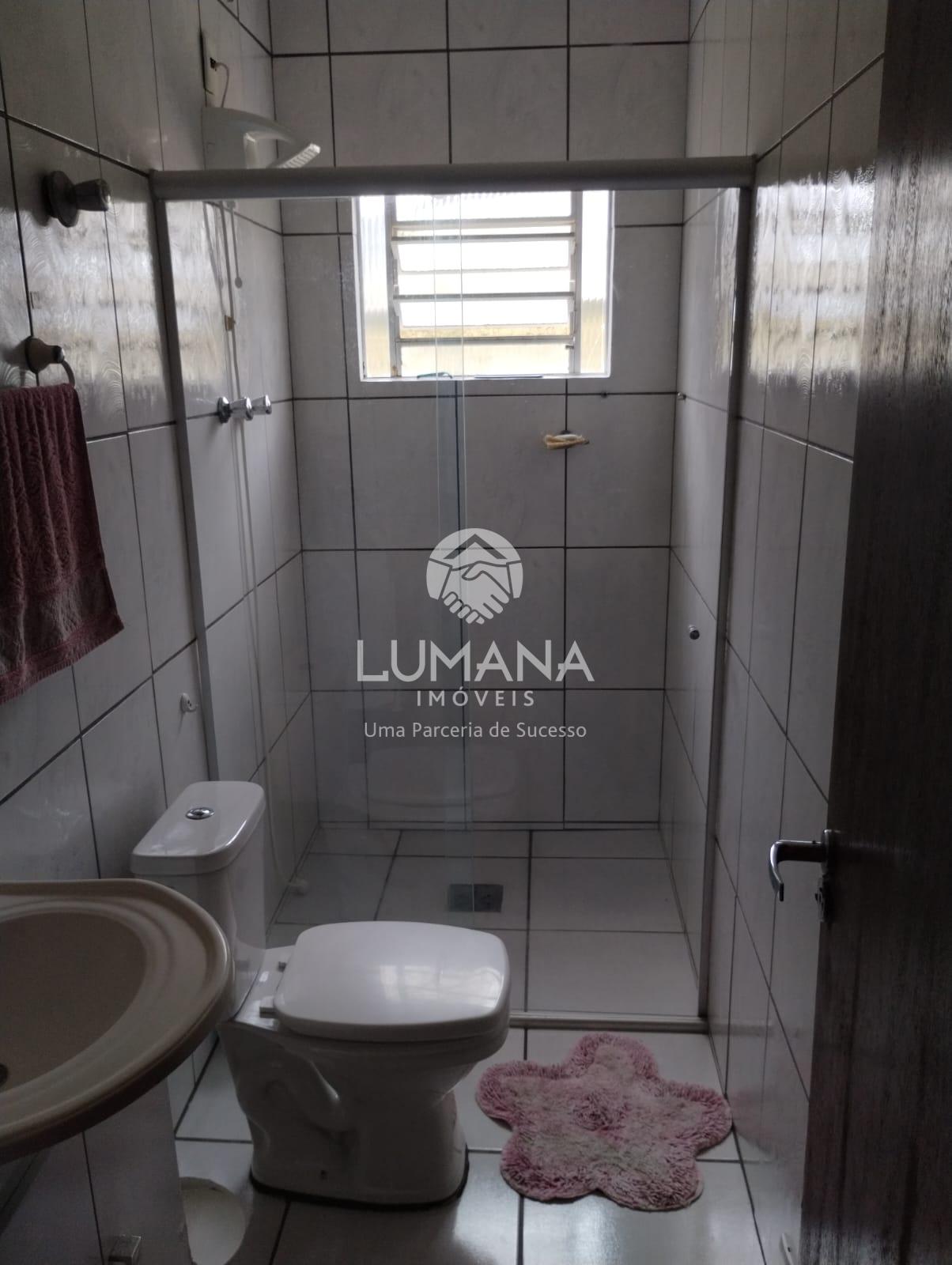 CASA COM PISCINA — foto 19 — São Benedito, Santa Luzia, MG