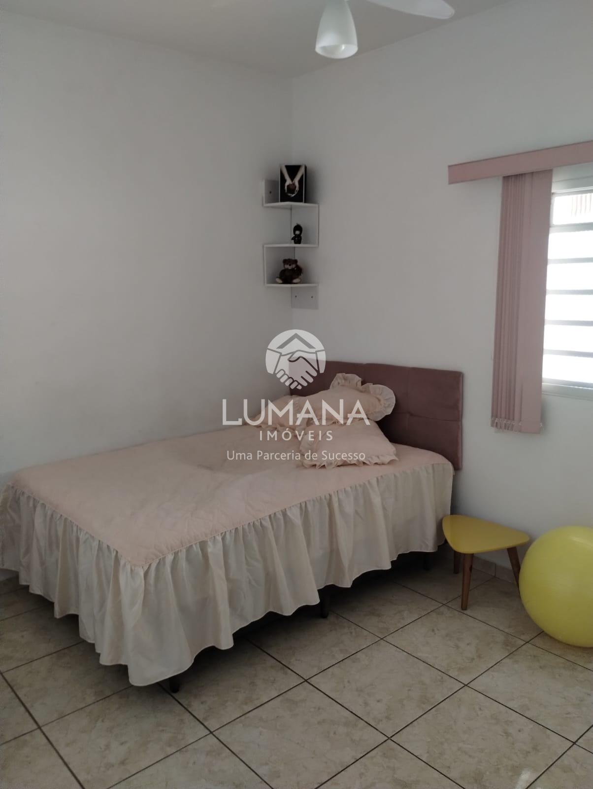 CASA COM PISCINA — foto 16 — São Benedito, Santa Luzia, MG