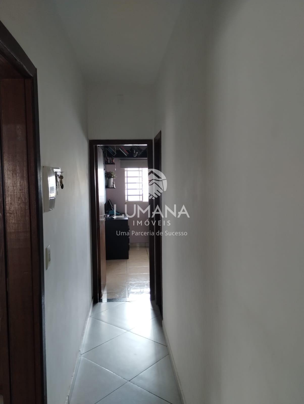 CASA COM PISCINA — foto 7 — São Benedito, Santa Luzia, MG