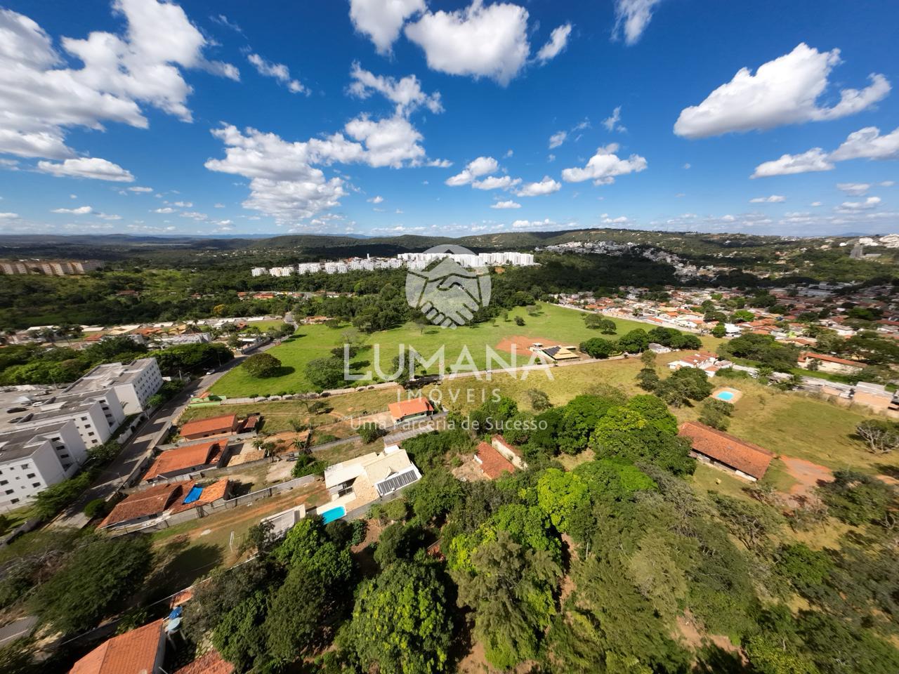 ÁREA URBANA  -  63 ha