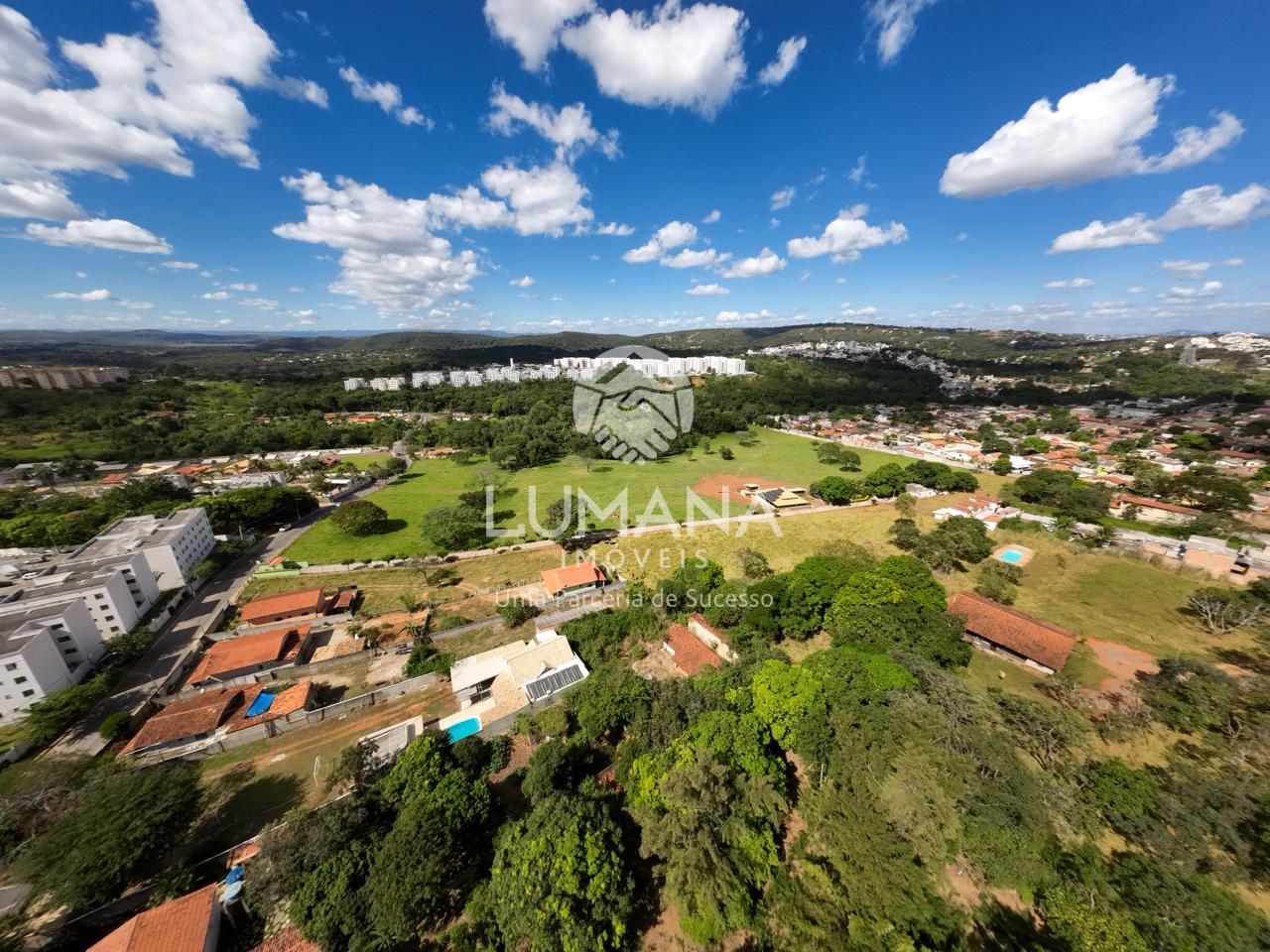 ÁREA URBANA  -  63 ha