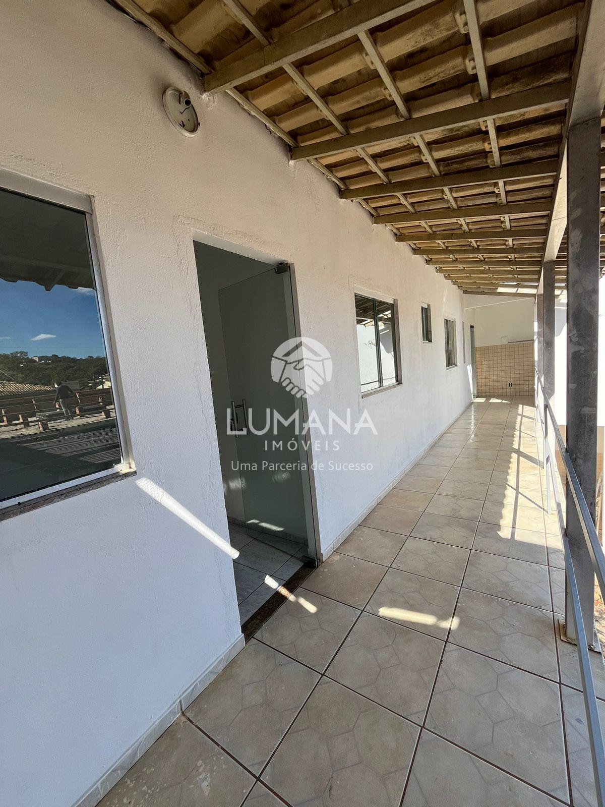 2 CASAS  ESTILO SOBRADO/PARA INVESTIDOR