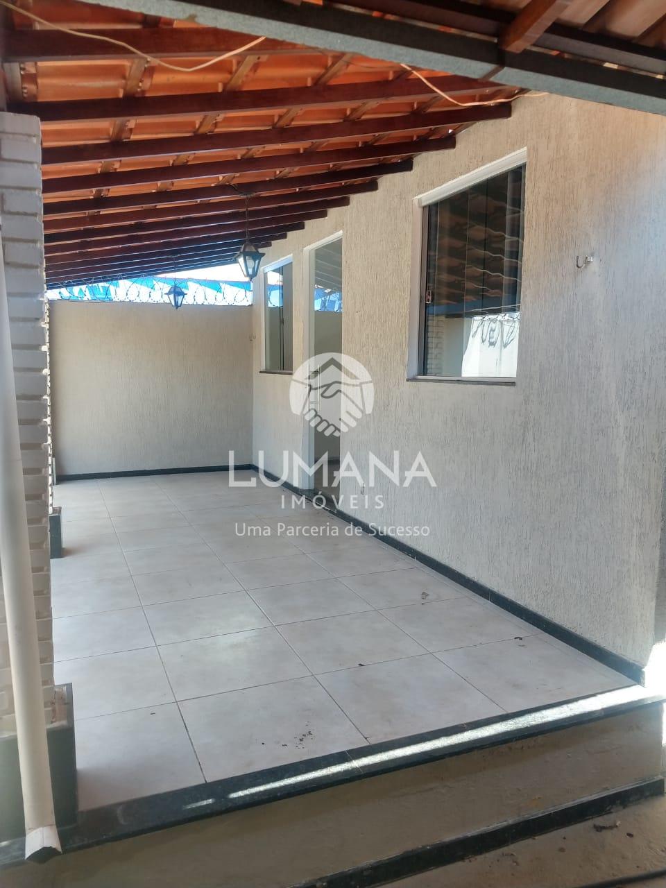 PRÓXIMA A LAGOA CENTRAL