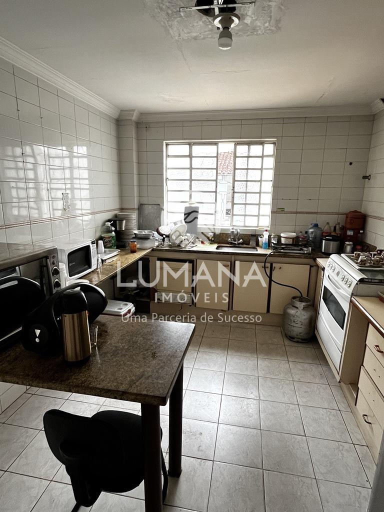 CASA COMERCIAL — foto 37 — Palmares, Belo Horizonte, MG