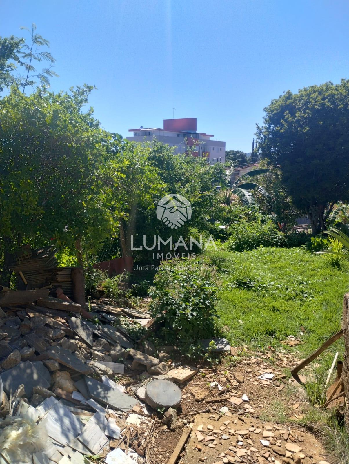 Casa p/ reforma de acabamento