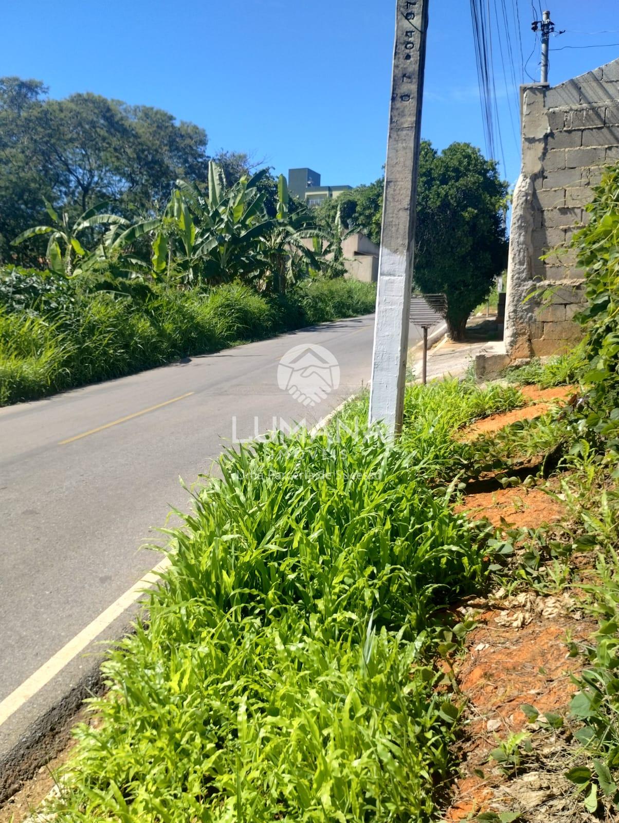 Casa p/ reforma de acabamento