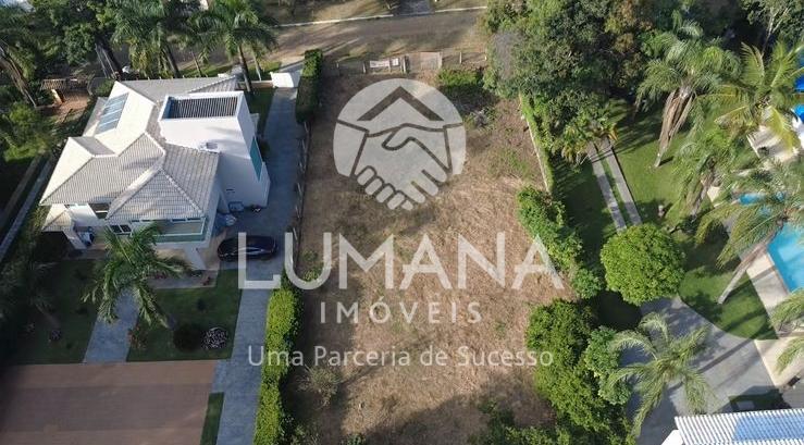 Lote em Condomínio
