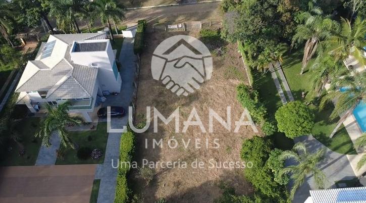 Lote em Condomínio