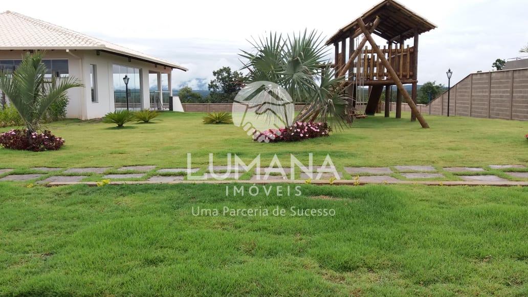 Lote 1.000 m² Condomínio