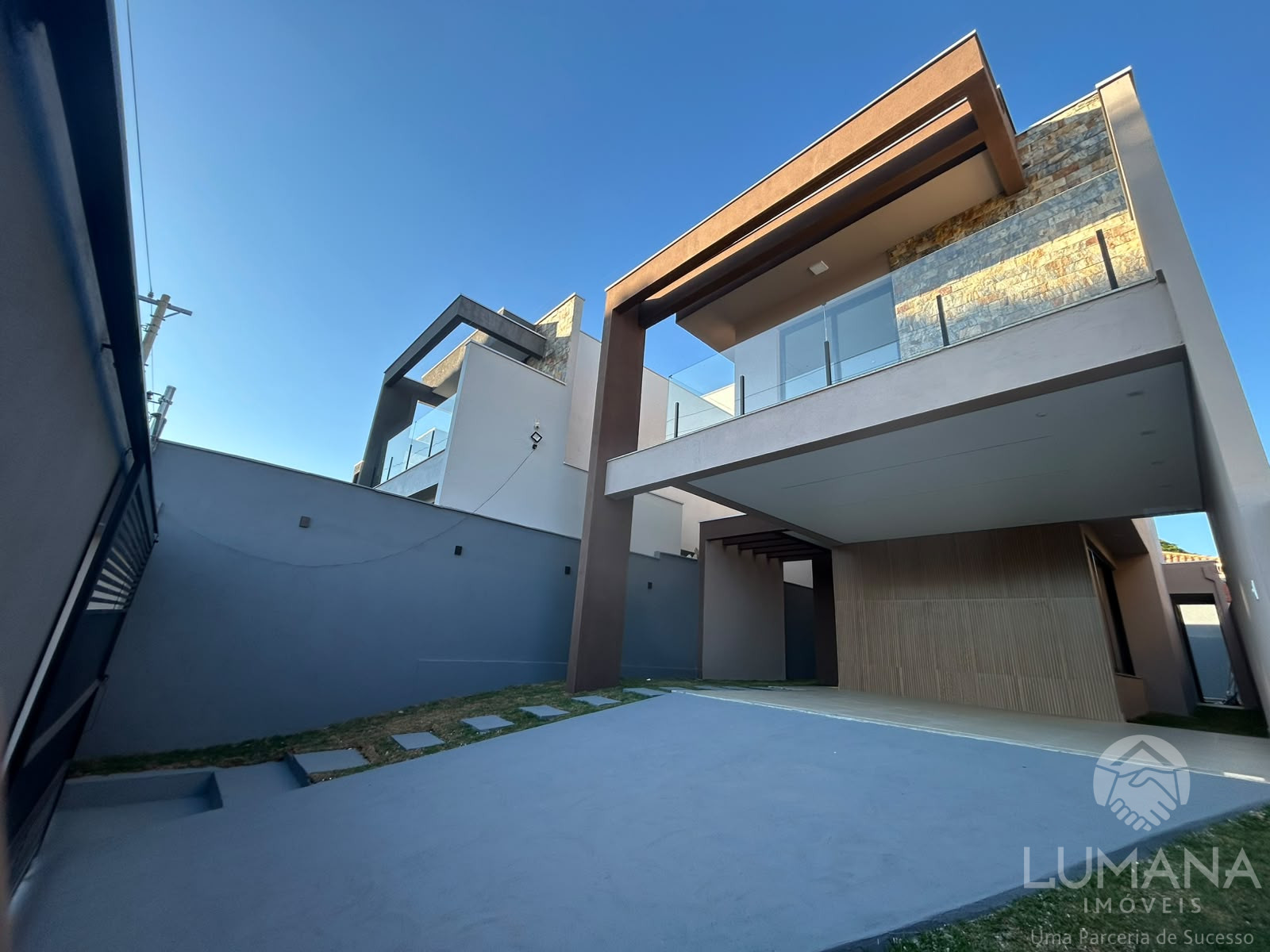 Casa Nova