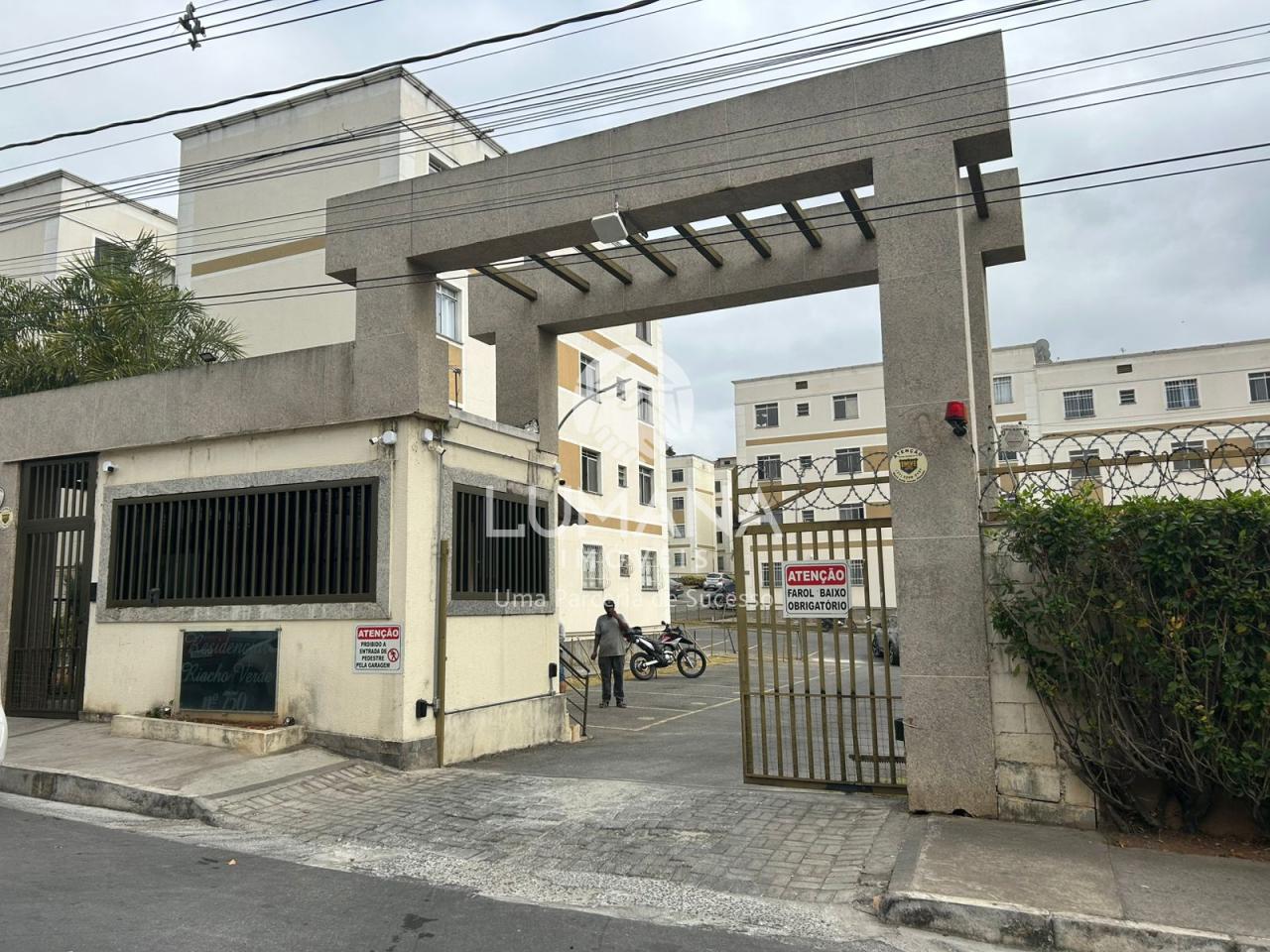 Apartamento em condomínio