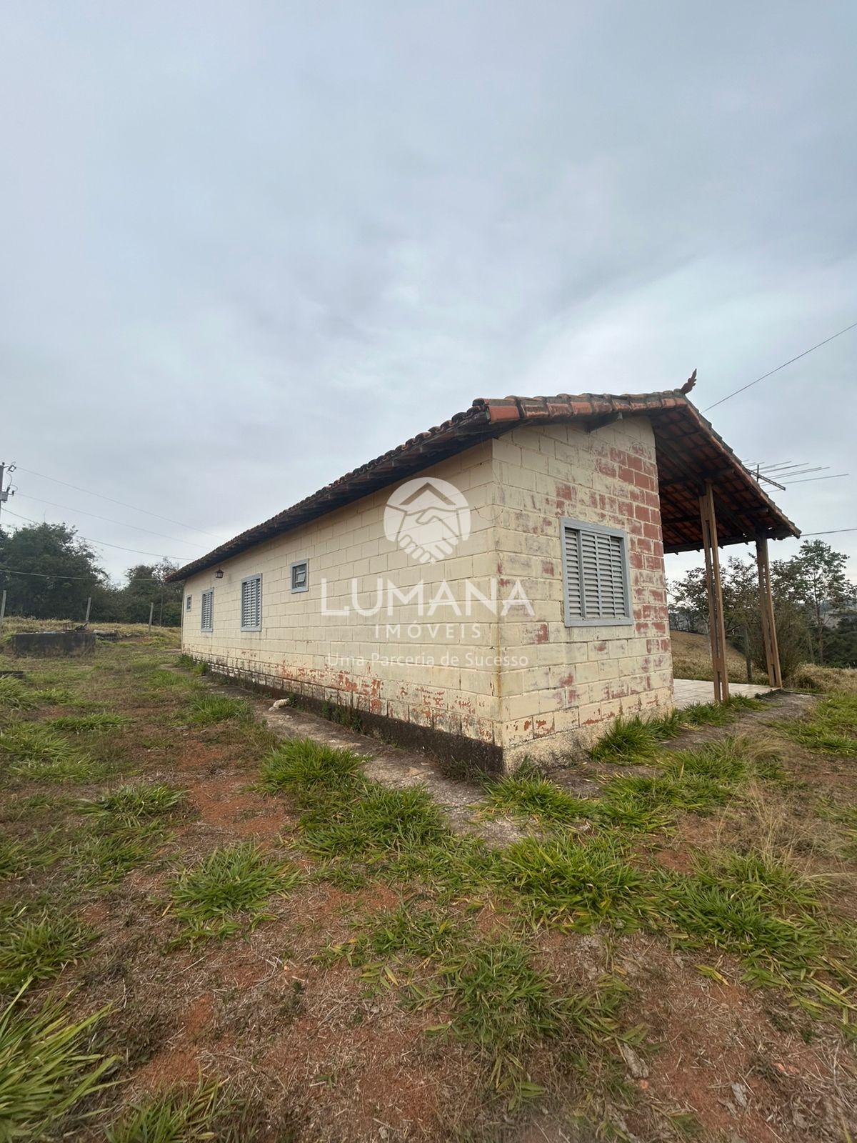 Sítio /PORTEIRA FECHADA