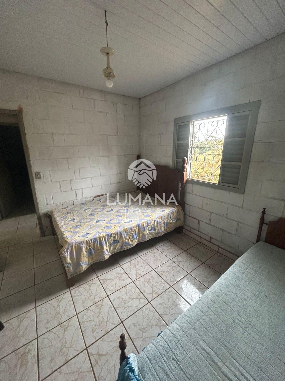 Sítio /PORTEIRA FECHADA