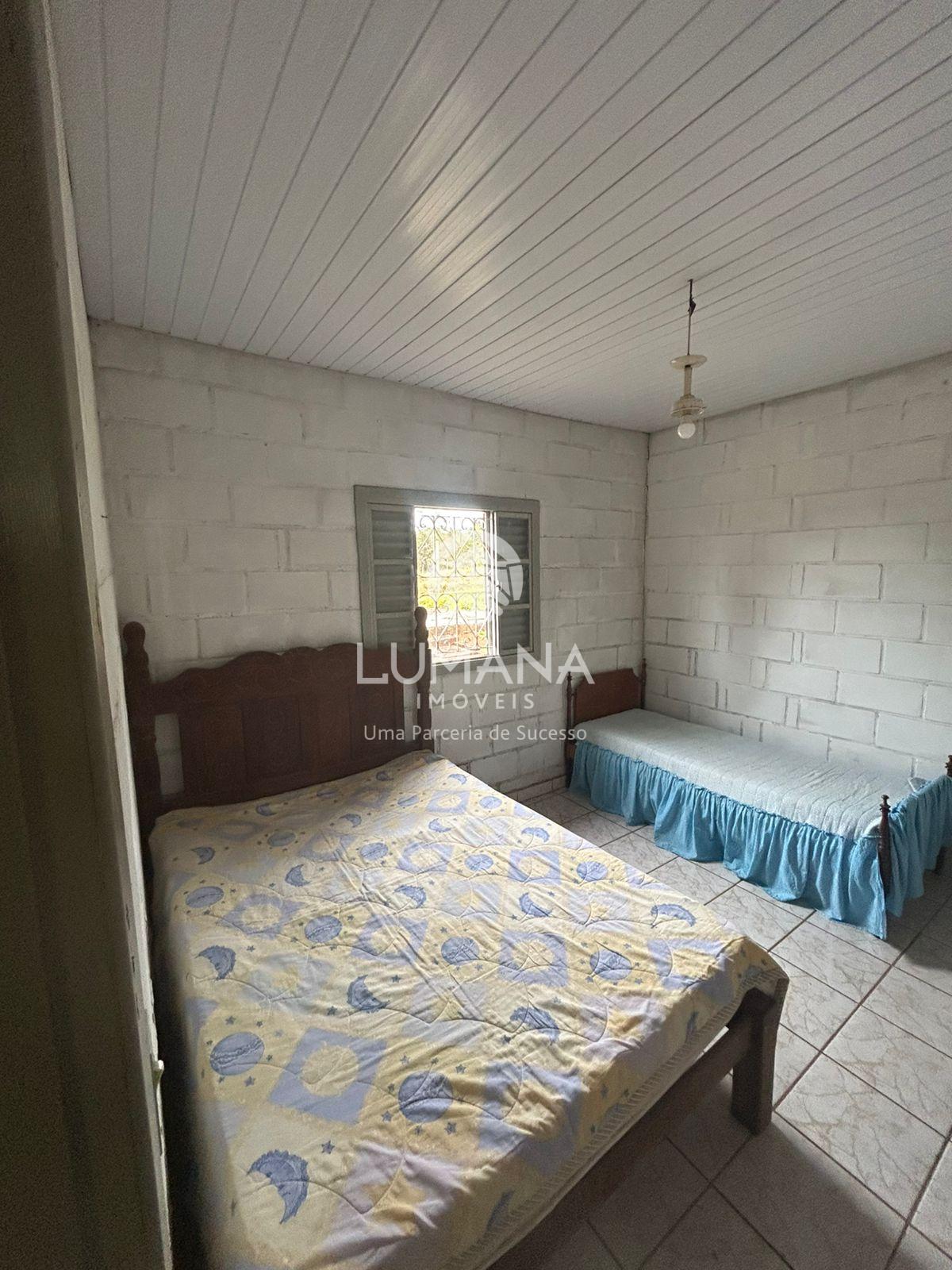 Sítio /PORTEIRA FECHADA