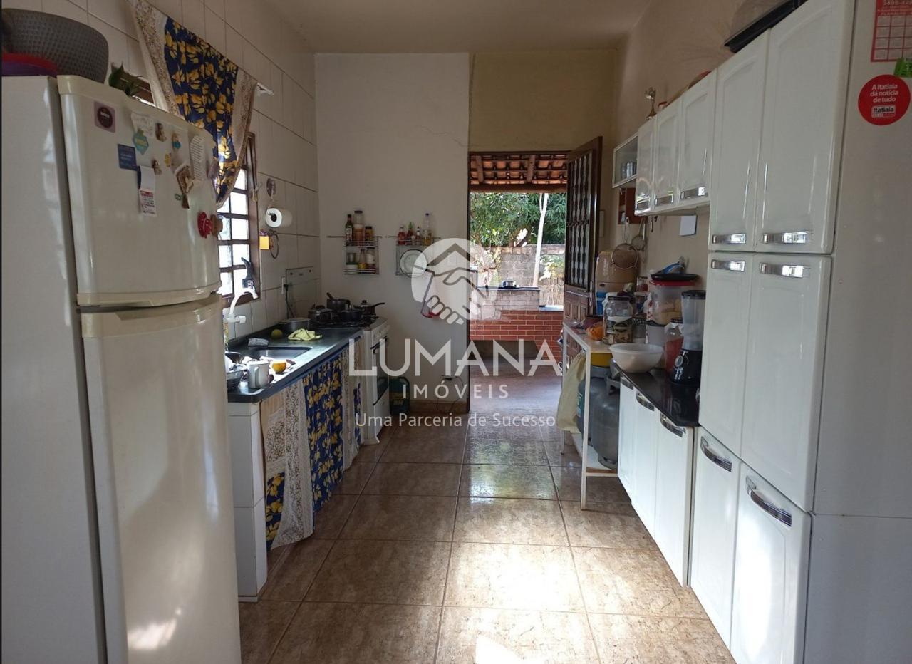 Casa Interior — foto 14 — Centro, Funilândia, MG