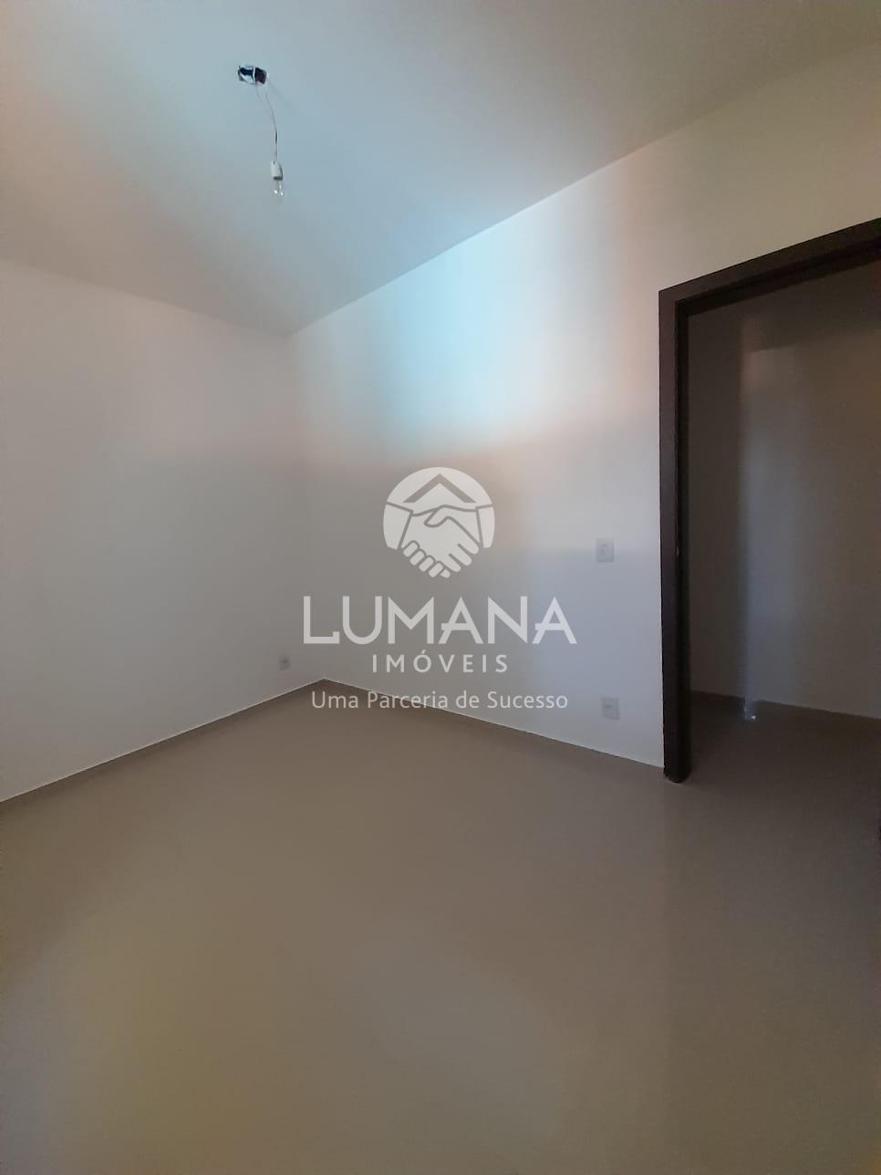 Apartamento c/Elevador