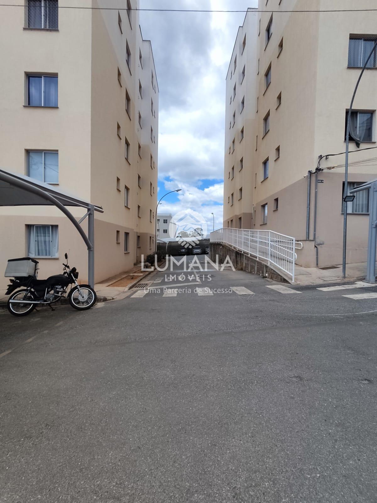 Ap. em condomínio Clube