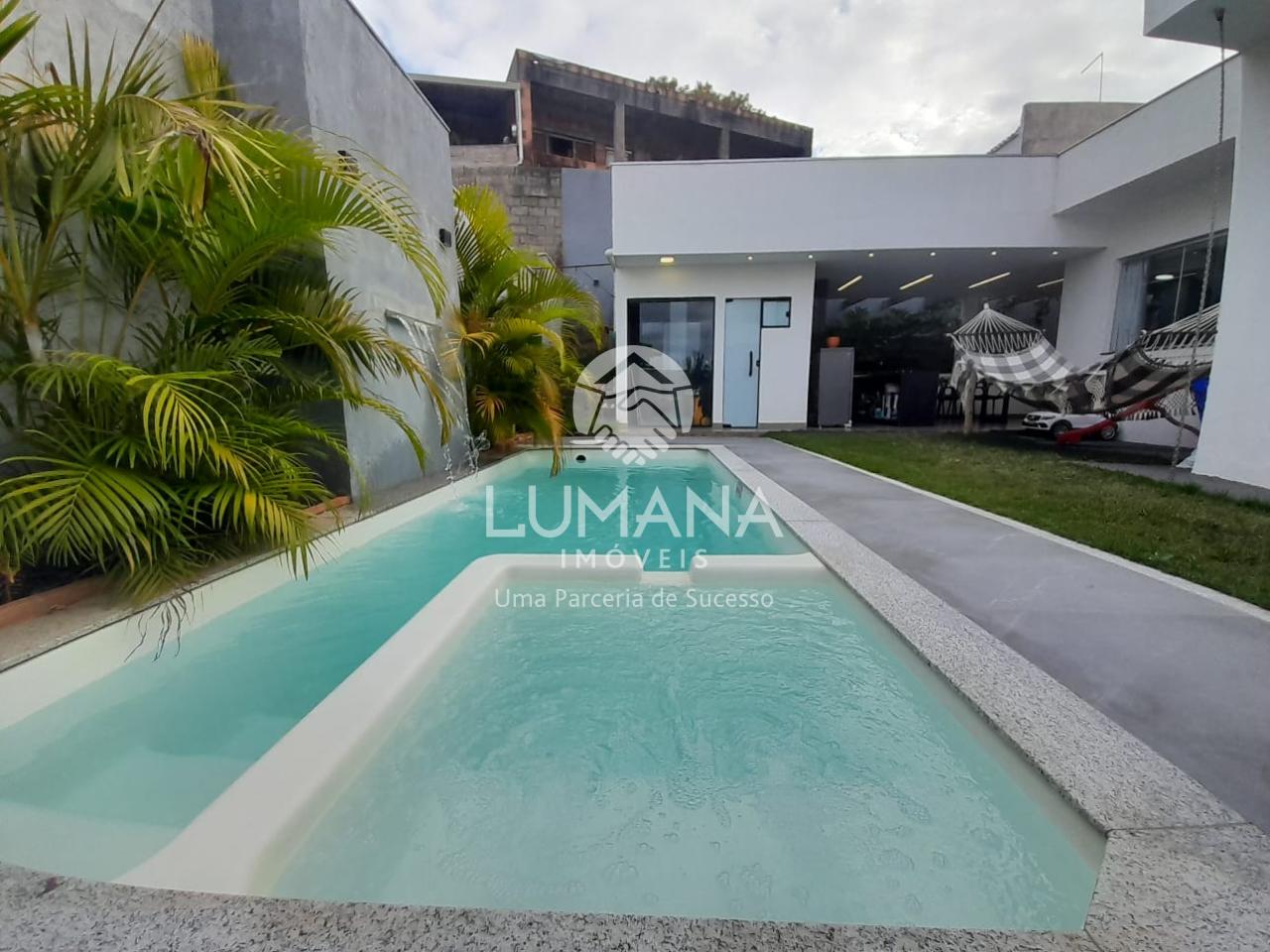 Casa lote 360 m²