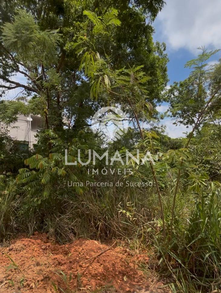 Lote /oportunidade em condomínio