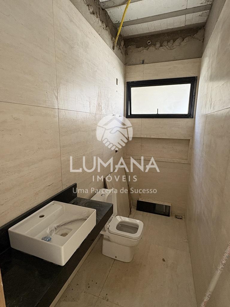 MODERNA RESIDÊNCIA COM PISCINA — foto 30 — Joá, Lagoa Santa, MG