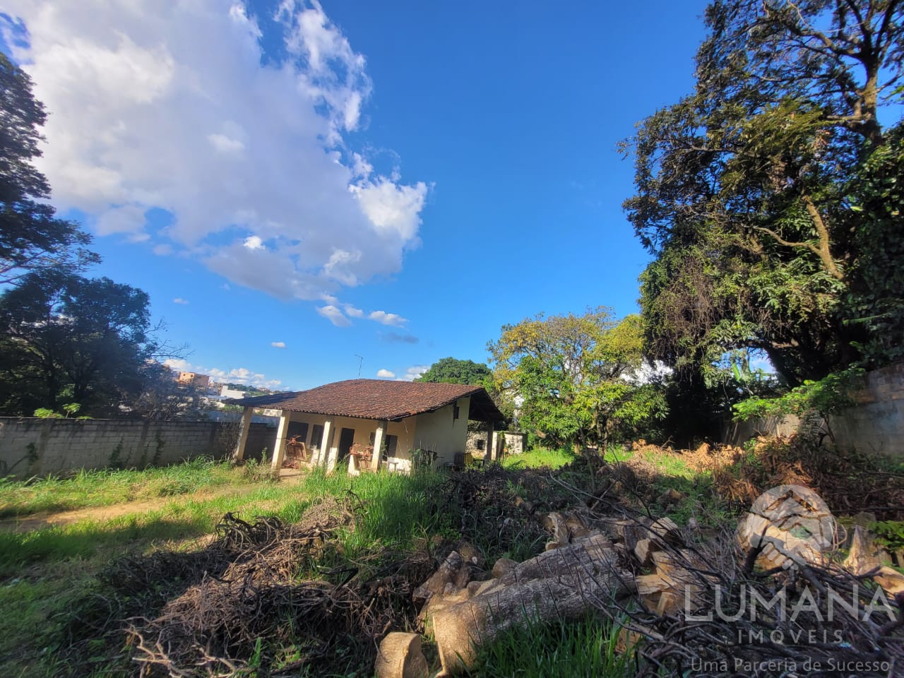 Casa Terreno 1.000 m²