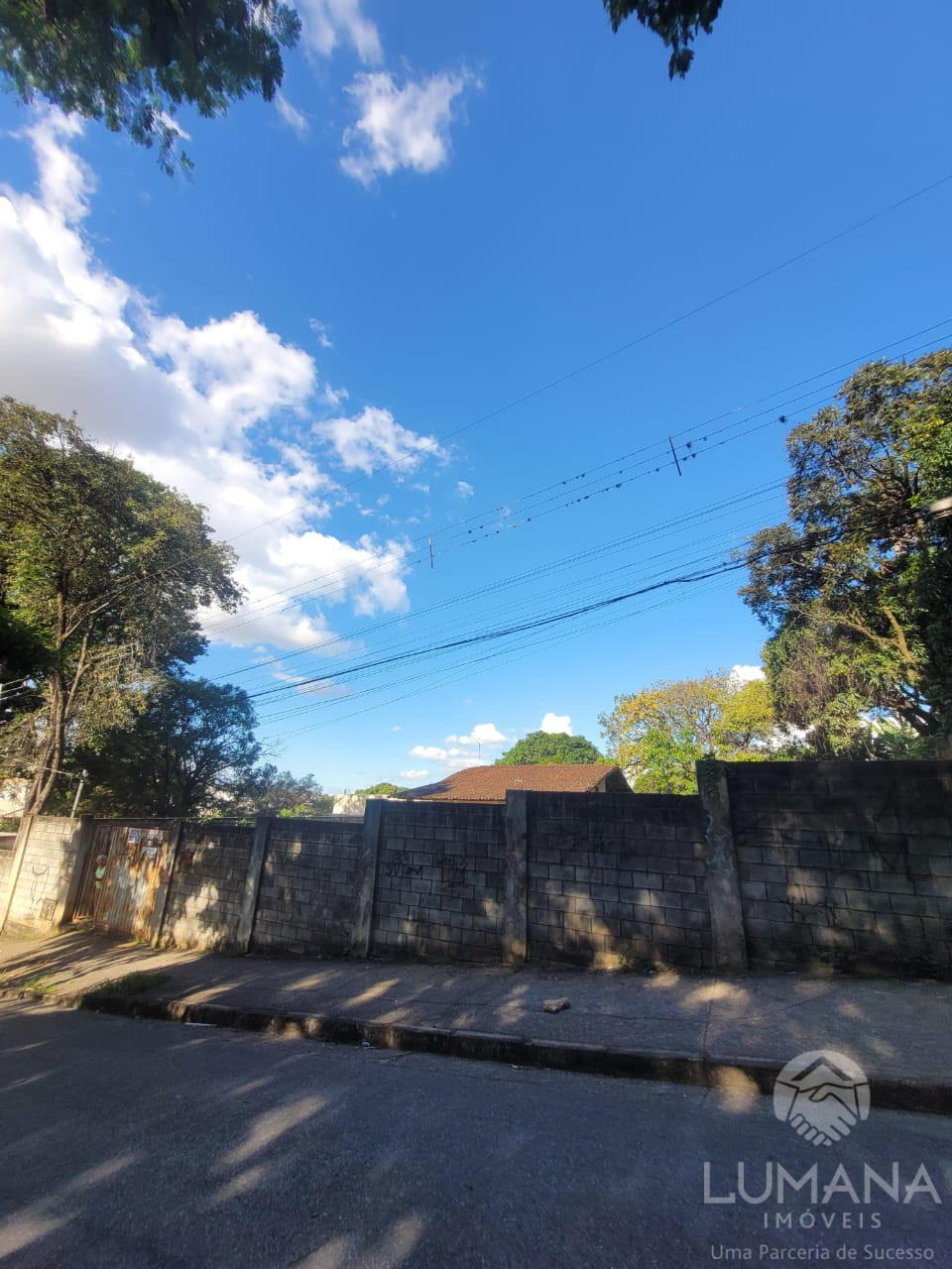 Casa Terreno 1.000 m²