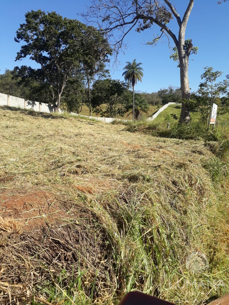 Lote em condomínio