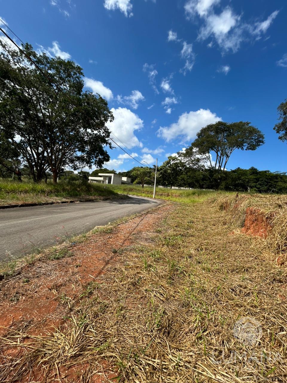 Lote em condomínio