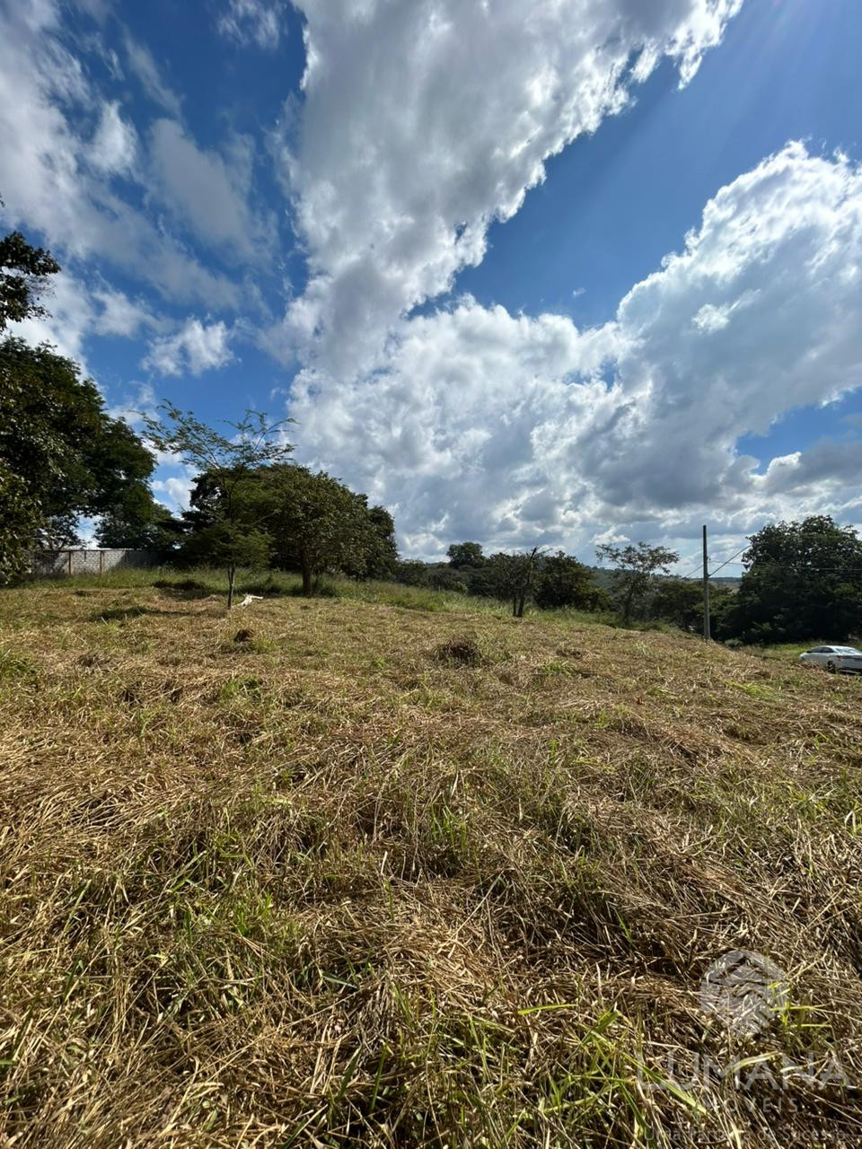 Lote em condomínio