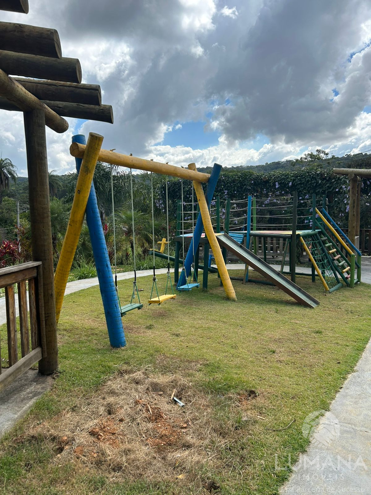 Lote em condomínio