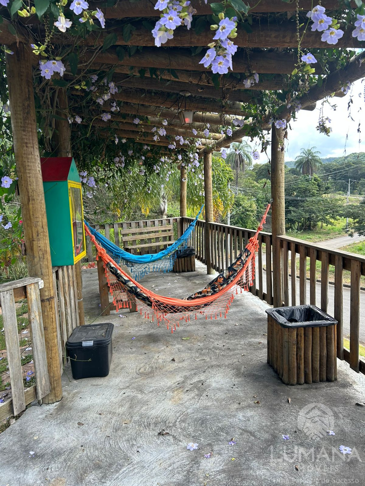 Lote em condomínio