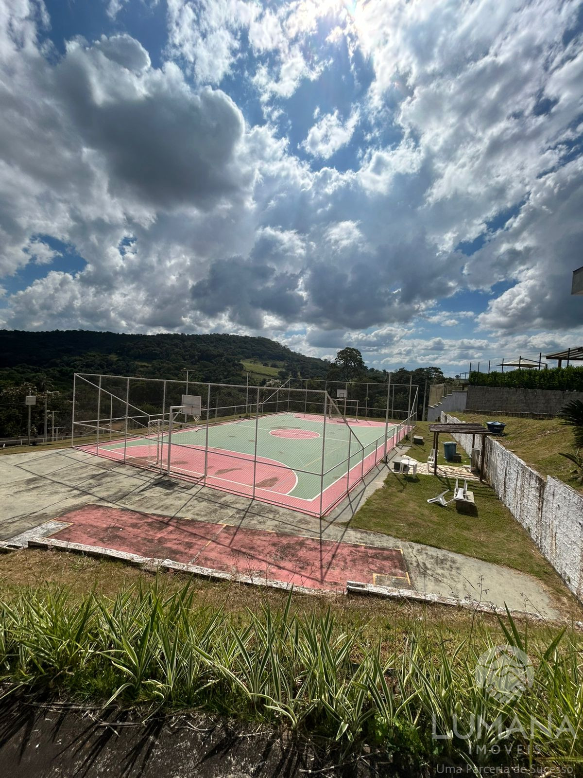 Lote em condomínio