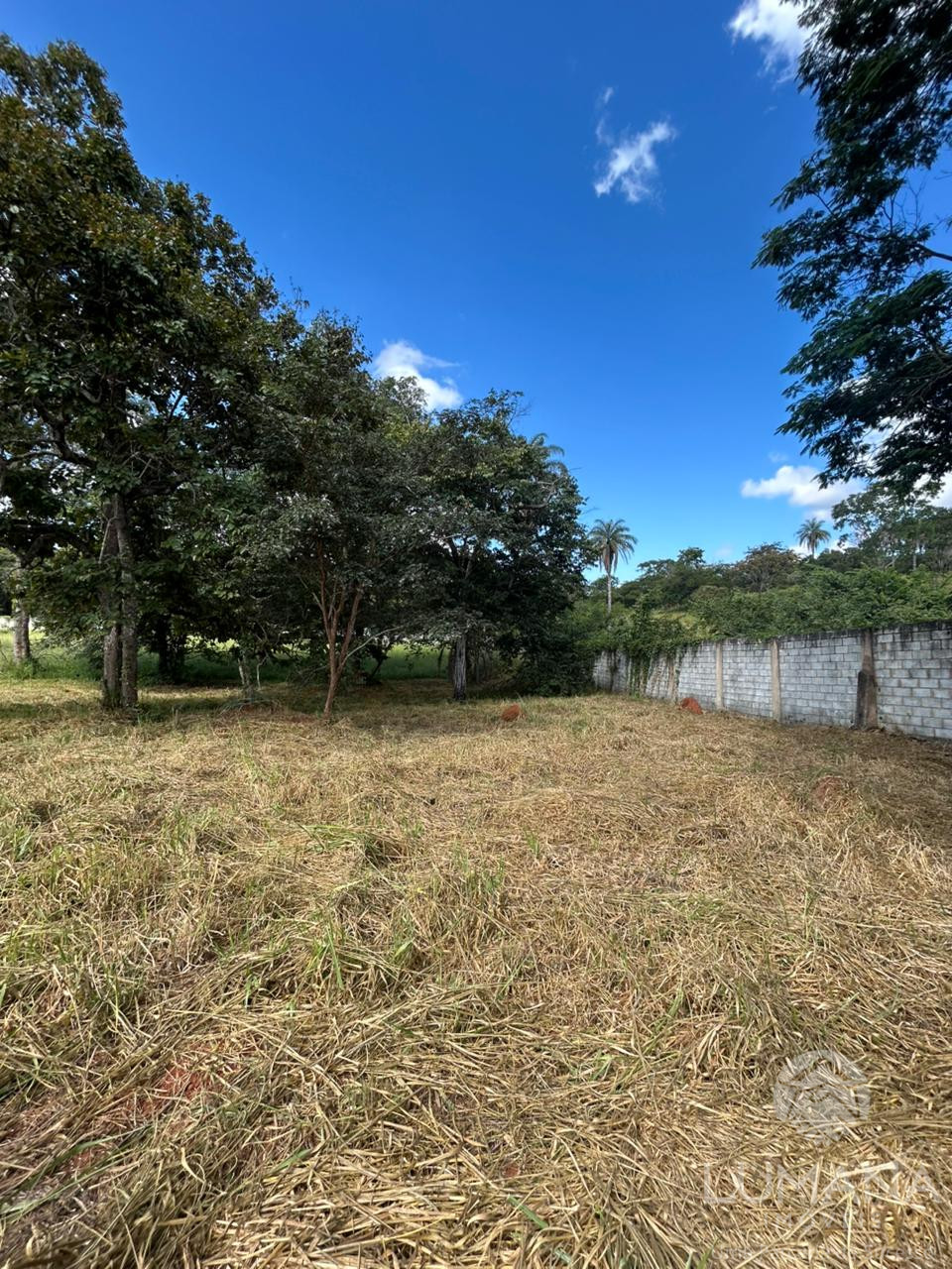 Lote em condomínio