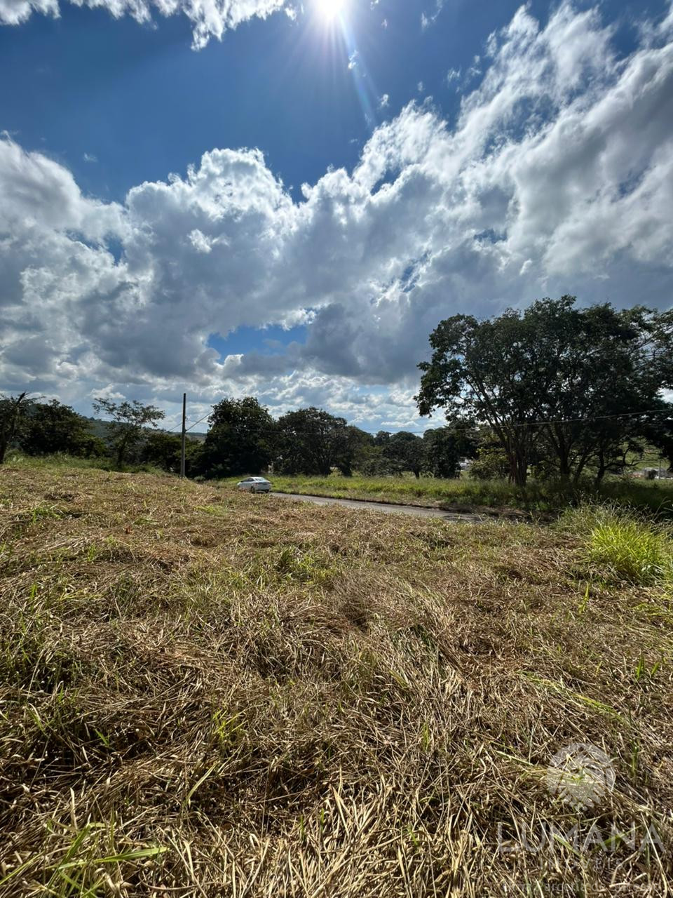 Lote em condomínio