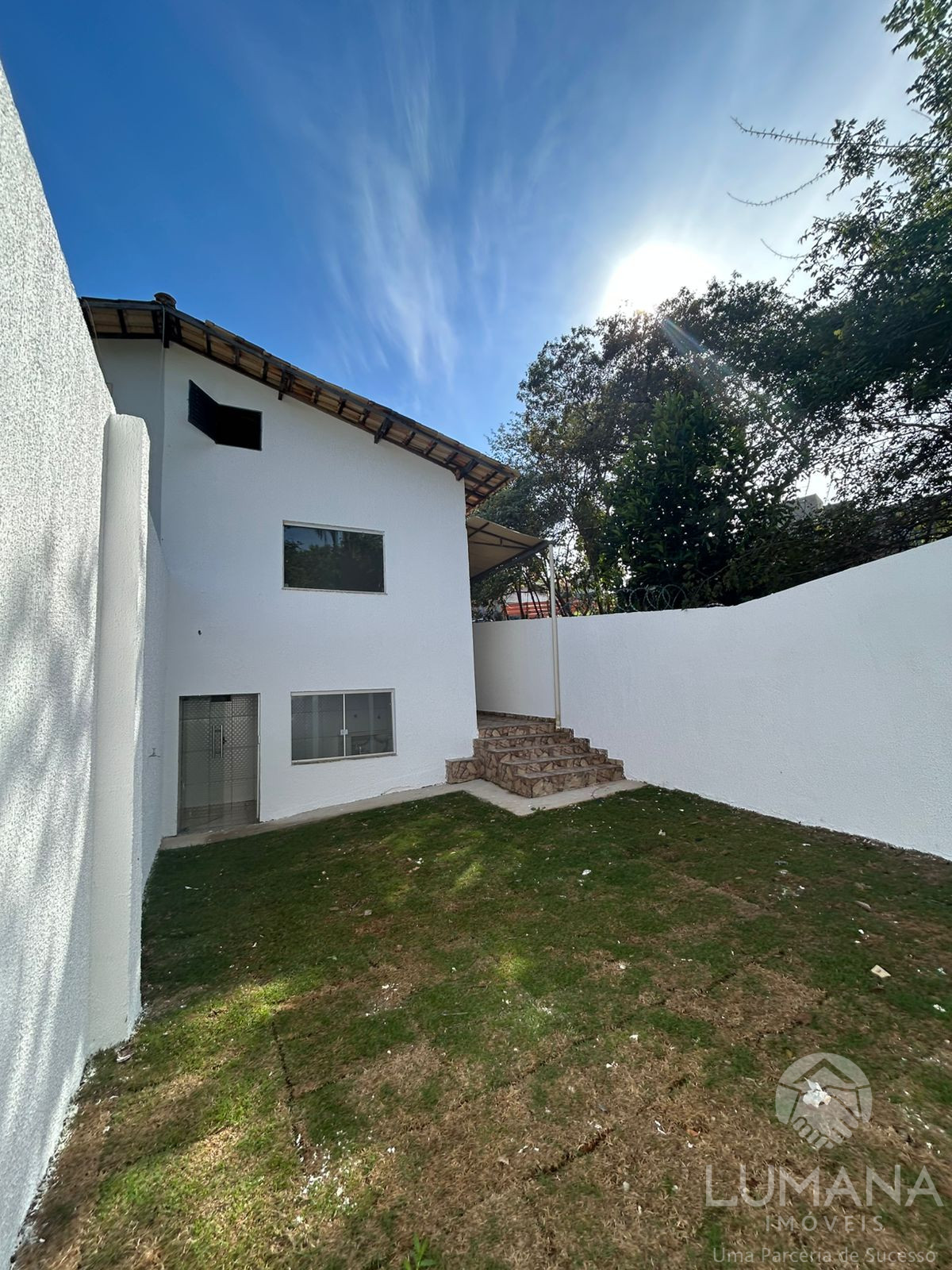 Casa c/quintal